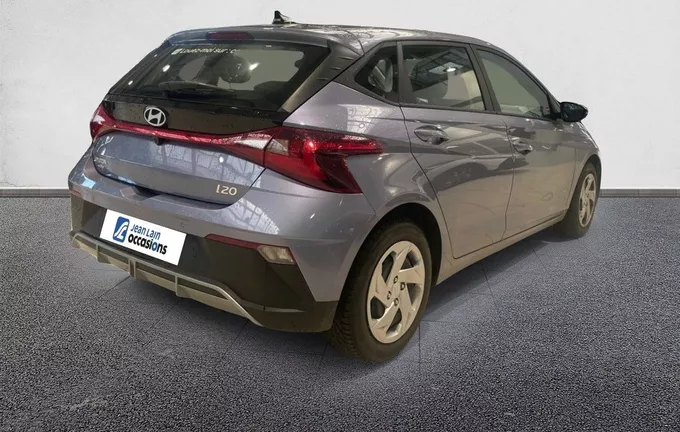 HYUNDAI I20 1.2 79 Initia extérieur trois quart arrière droit 13516