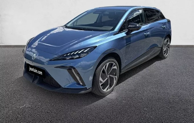 MG MG4 EV 64kWh - 140 kW Premium extérieur trois quart avant gauche 7931