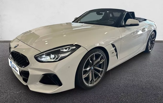 BMW Z4 M40i 340 ch BVA8 M Performance extérieur trois quart avant gauche 2129516