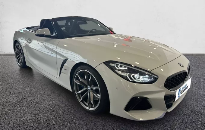 BMW Z4 M40i 340 ch BVA8 M Performance extérieur trois quart avant droit 2129516