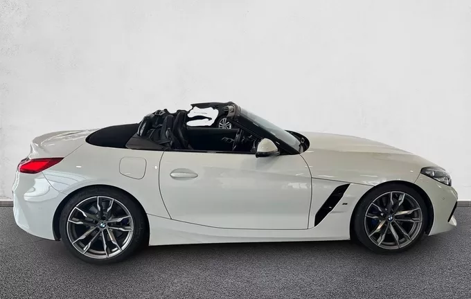 BMW Z4 M40i 340 ch BVA8 M Performance extérieur côté droit 2129516