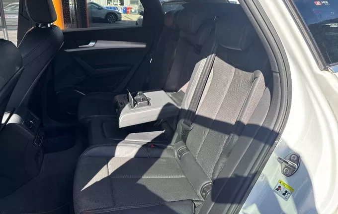 AUDI Q5 55 TFSI e 367 S tronic 7 Quattro S line photo 17 2131461