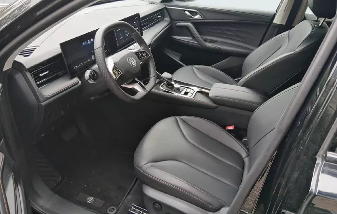MG EHS 1.5T PHEV 272 ch Luxury photo 11 9259