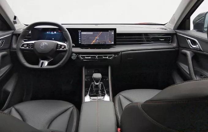 MG EHS 1.5T PHEV 272 ch Luxury photo 18 9259