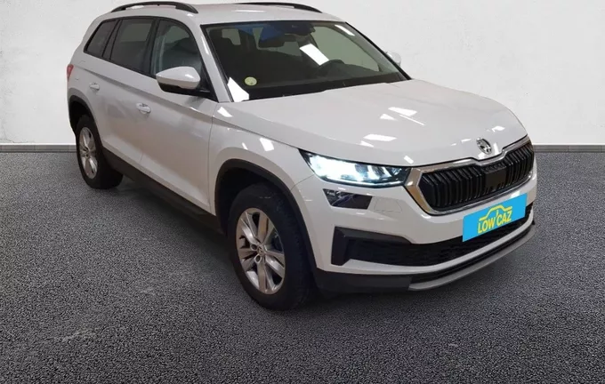 SKODA KODIAQ 2.0 TDI 150 SCR DSG7 7pl Business extérieur trois quart avant droit 3013341