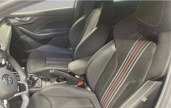 SKODA KAMIQ 1.0 TSI Evo 2 116 ch DSG7 Monte Carlo extérieur trois quart arrière droit 2122028