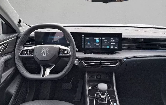 MG EHS 1.5 Hybrid+ 224 ch Luxury photo 10 8395