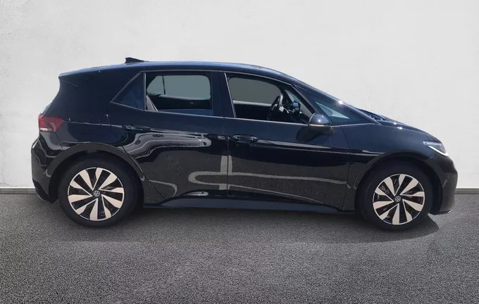 VOLKSWAGEN ID.3 Neo 50 kWh Life extérieur côté droit 9795