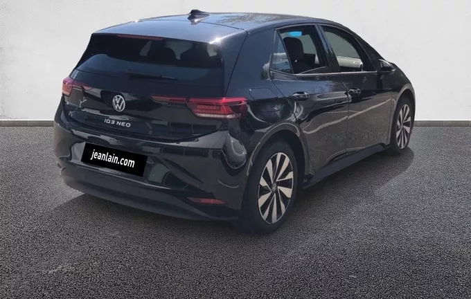 VOLKSWAGEN ID.3 Neo 50 kWh Life extérieur trois quart arrière droit 9795