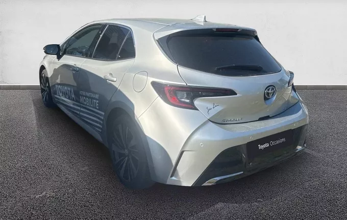 TOYOTA COROLLA HYBRIDE 140ch Design extérieur trois quart arrière gauche 50487
