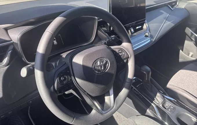 TOYOTA COROLLA HYBRIDE 140ch Design photo 12 50487
