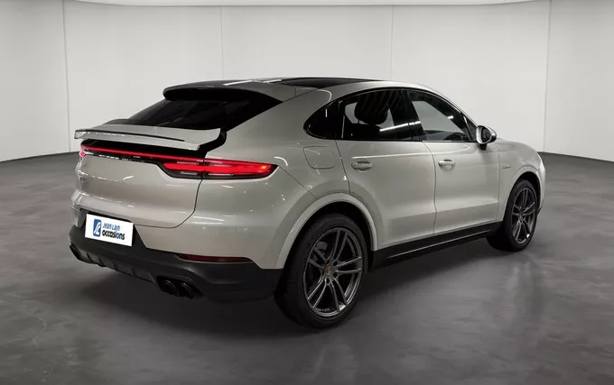 PORSCHE CAYENNE E-Hybrid 3.0 V6 462 ch Tiptronic BVA extérieur trois quart arrière droit 2132743