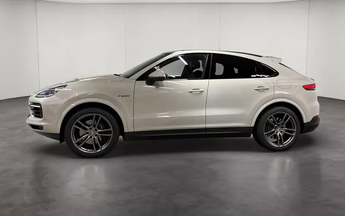 PORSCHE CAYENNE E-Hybrid 3.0 V6 462 ch Tiptronic BVA extérieur côté gauche 2132743