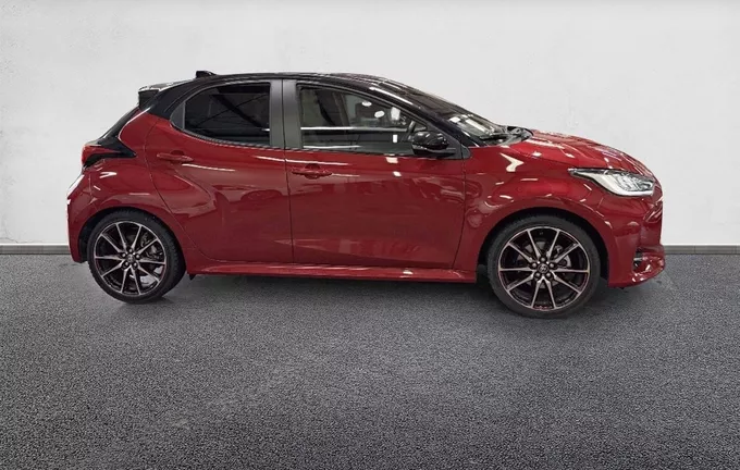 TOYOTA YARIS Hybride 116h GR Sport extérieur côté droit 1103321