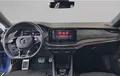 Miniature SKODA OCTAVIA Combi 1.4 TSI PHEV iV 245 ch DSG6e RS extérieur trois quart avant droit 2129221