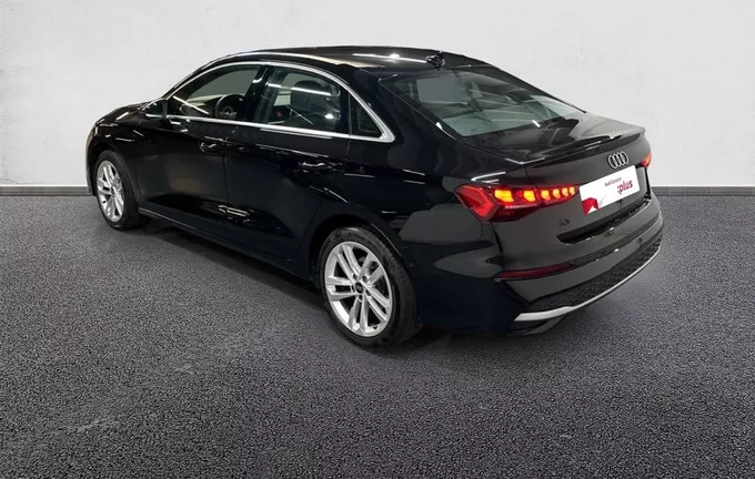 AUDI A3 Sportback TFSI Mild Hybrid 150 S tronic 7 Business Executive extérieur trois quart arrière gauche 2129070