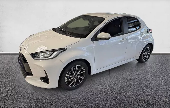 TOYOTA YARIS Hybride 116h Design extérieur trois quart avant gauche 1103395
