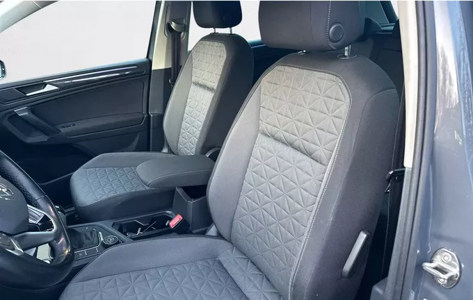 VOLKSWAGEN TIGUAN 2.0 TDI 150ch DSG7 4Motion Life extérieur trois quart arrière droit 560121