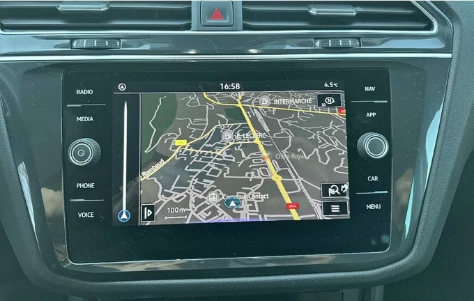 VOLKSWAGEN TIGUAN 2.0 TDI 150ch DSG7 4Motion Life photo 15 560121