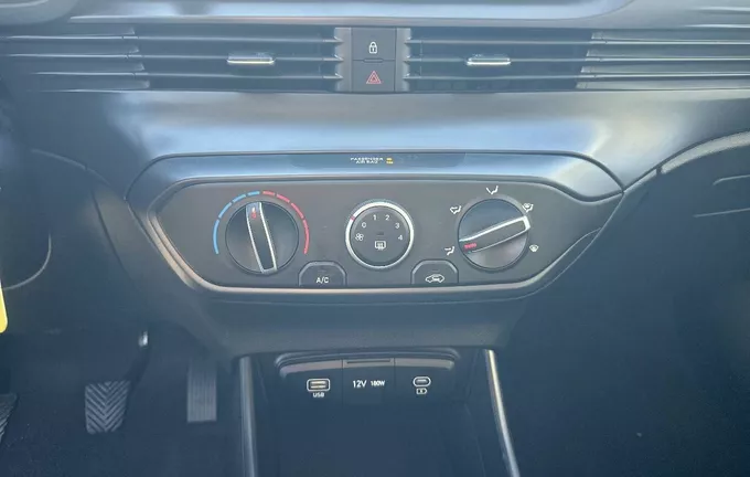 HYUNDAI I20 1.2 79 Initia photo 14 13382