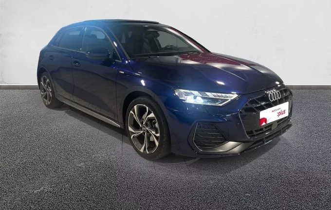 AUDI A3 Sportback TFSI Mild Hybrid 150 S tronic 7 S line extérieur trois quart avant droit 2130374