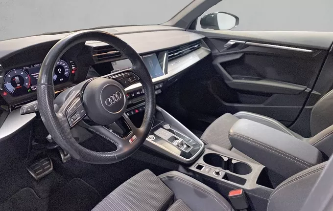 AUDI A3 Sportback 30 TDI 116 S tronic 7 S Line photo 11 2127364