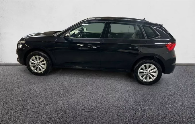 SKODA KAMIQ 1.0 TSI Evo 110 ch DSG7 Ambition extérieur trois quart arrière gauche 2129021