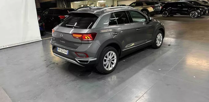 VOLKSWAGEN T-ROC 1.5 TSI EVO 150 Start/Stop DSG7 Style extérieur trois quart arrière droit 2133306