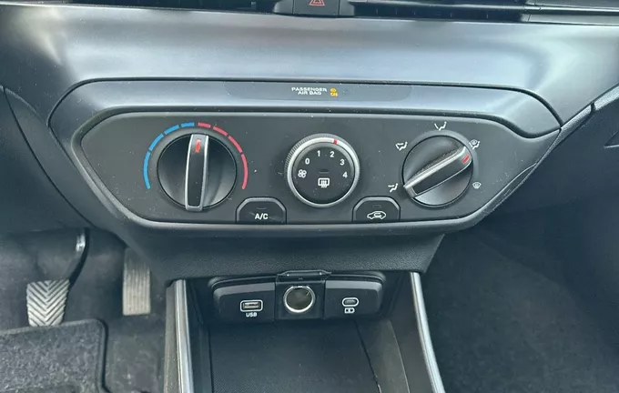 HYUNDAI I20 1.2 79 Initia photo 14 13491