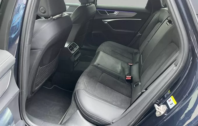 AUDI A6 Avant 40 TDI 204 ch S tronic 7 Quattro S line photo 17 2123819