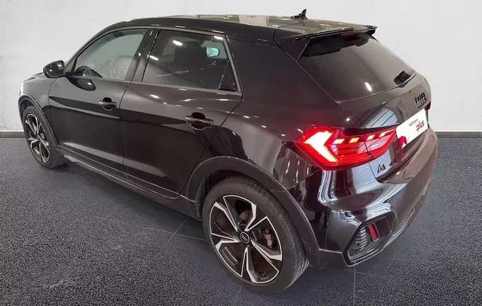 AUDI A1 Allstreet 35 TFSI 150 ch S tronic 7 Avus extérieur trois quart arrière gauche 2123769