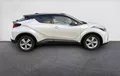 Miniature TOYOTA C-HR Hybride 1.8L Distinctive extérieur côté droit 1103026