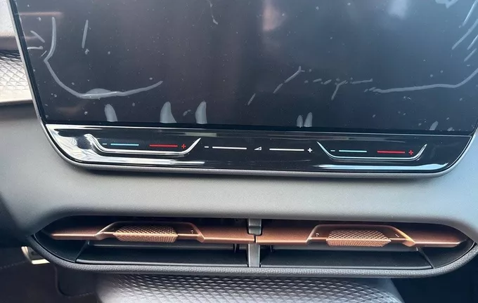 CUPRA TERRAMAR 1.5 eHybrid 272 ch DSG6 VZ photo 14 3037