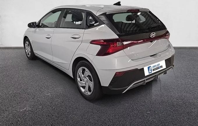 HYUNDAI I20 1.2 79 Initia extérieur trois quart arrière gauche 13758
