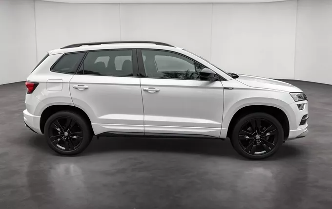 SKODA KAROQ 1.5 TSI 150 ch ACT DSG7 Sportline extérieur côté droit 213699