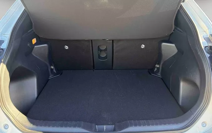 TOYOTA YARIS CROSS Hybride 116h 2WD Trail (marchepieds standardisés) photo 10 1104026