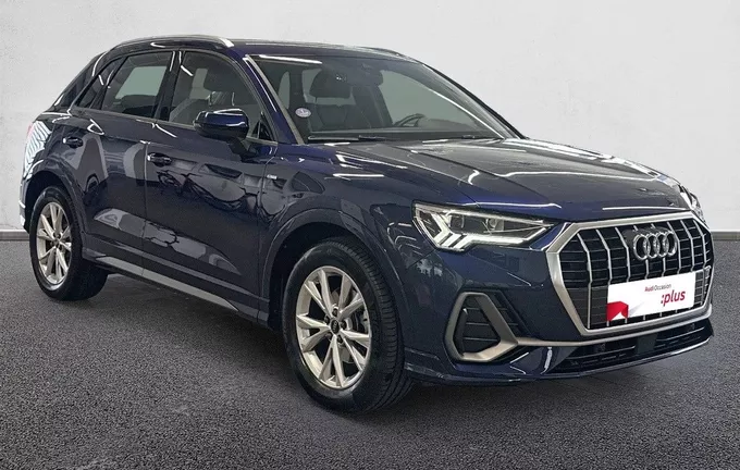 AUDI Q3 35 TFSI 150 ch S tronic 7 S line extérieur trois quart avant droit 2130920