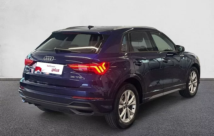 AUDI Q3 35 TFSI 150 ch S tronic 7 S line extérieur trois quart arrière droit 2130920