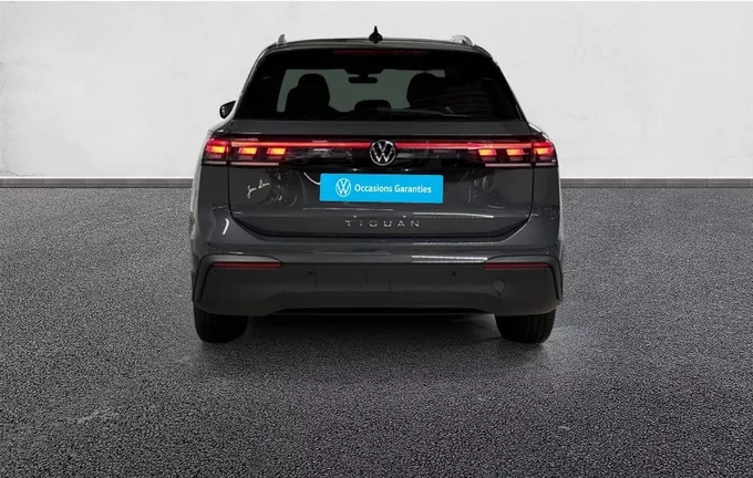 VOLKSWAGEN TIGUAN 2.0 TDI 150ch DSG7 VW Edition extérieur arrière 2129859