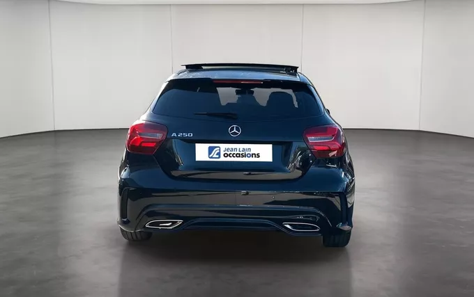 MERCEDES CLASSE A 250 7G-DCT WhiteArt Edition extérieur arrière 561011
