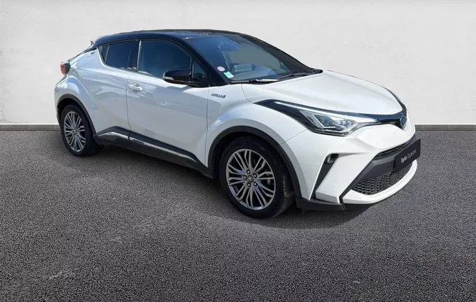 TOYOTA C-HR Hybride 1.8L Distinctive extérieur trois quart avant droit 1103392