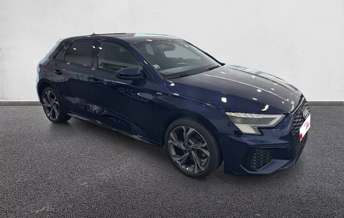 AUDI A3 Sportback 40 TFSIe 204 S tronic 6 S Line extérieur trois quart avant droit 3012298