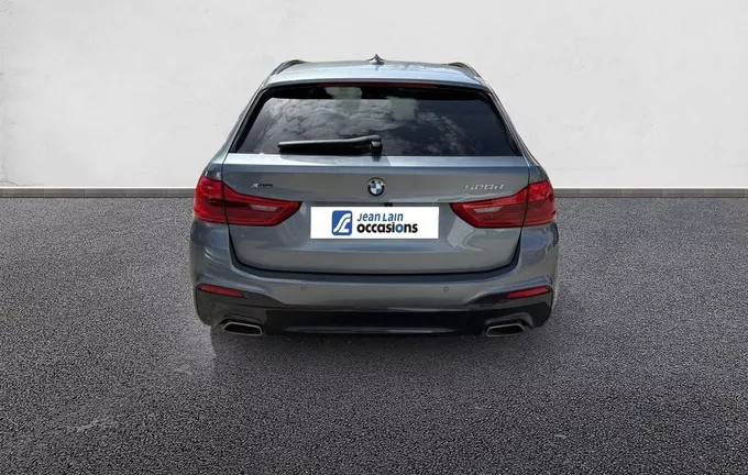 BMW SERIE 5 TOURING 520d xDrive 190 ch BVA8 M Sport extérieur arrière 560426