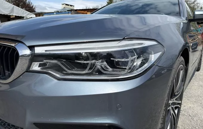 BMW SERIE 5 TOURING 520d xDrive 190 ch BVA8 M Sport photo 20 560426