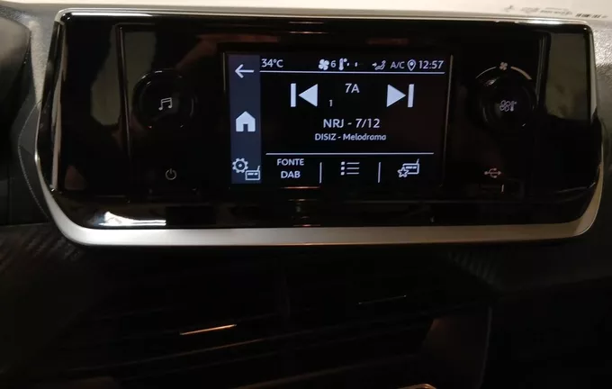 PEUGEOT 208 PureTech 75 S&S BVM5 Like photo 18 2129354