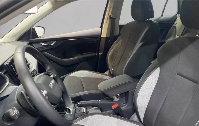 SKODA SCALA 1.0 TSI Evo 2 116 ch DSG7 Selection extérieur trois quart arrière droit 2129725