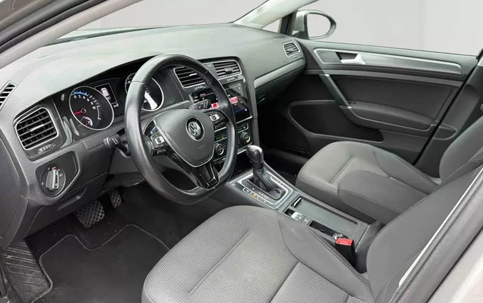 VOLKSWAGEN GOLF E-Golf 136 Electrique photo 11 2133010