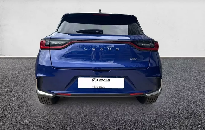 LEXUS LBX 2WD Emotion extérieur arrière 1103457