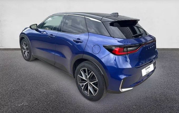 LEXUS LBX 2WD Emotion extérieur trois quart arrière gauche 1103457