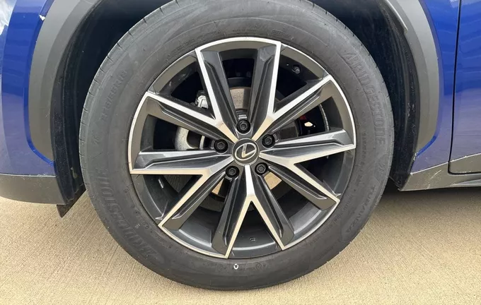 LEXUS LBX 2WD Emotion photo 9 1103457